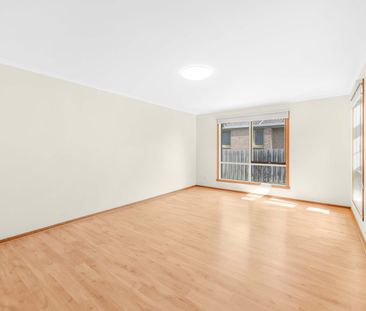 Prime Croydon Hills Location – Spacious, Sunny & Secure - Photo 1