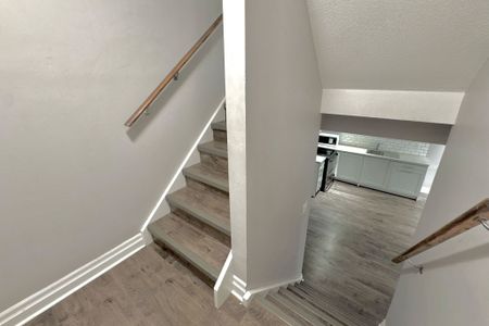 For Lease - 1608 Evans Boulevard Unit# Lower, London South, Ontario - Photo 2