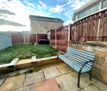 Daisy Hill Avenue, Leeds, Morley - Photo 2