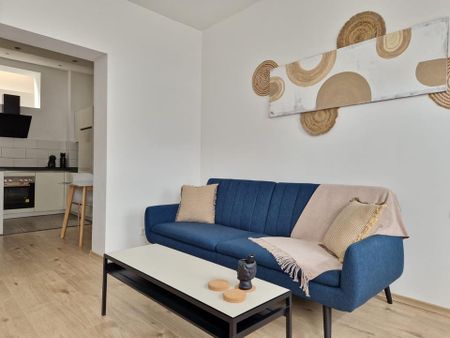 Möblierte 2 Zimmer Erdgeschosswohnung Nähe Solingen Zentrum - Photo 2