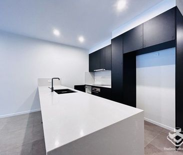 Modern Apartments ( EV 10amp Power Point ) - Photo 1