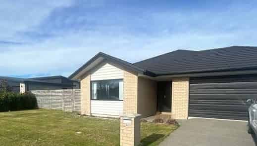 Four Bedroom Home - Photo 1