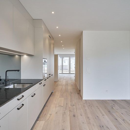 Erstvermietung im Grünen - Ihre neue Wohlfühloase mit Stil - Foto 1