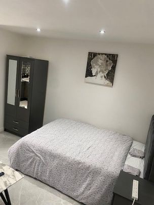 Room in a Shared House, St Pauls Road, B66 - Photo 1