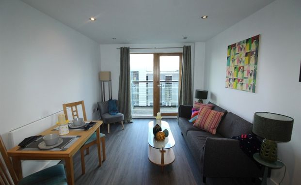 141, Mackenzie House, Chadwick Street. - Photo 1