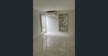 Duplex in Pacific Pines - Photo 5