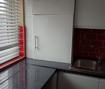 3 Bed End Terrace, Blackley, M9 - Photo 5