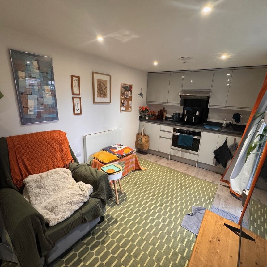 1 bedroom maisonette to rent - Photo 1