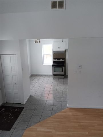 81 rue Deragon, Magog J1X 2M1 3 ½ Disponible pour Janvier 2026 - Photo 3