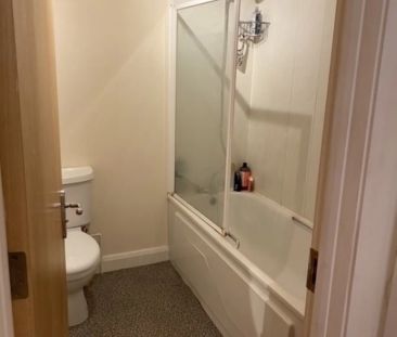 Apartment 21, Beechmount Building, 35 - Photo 6