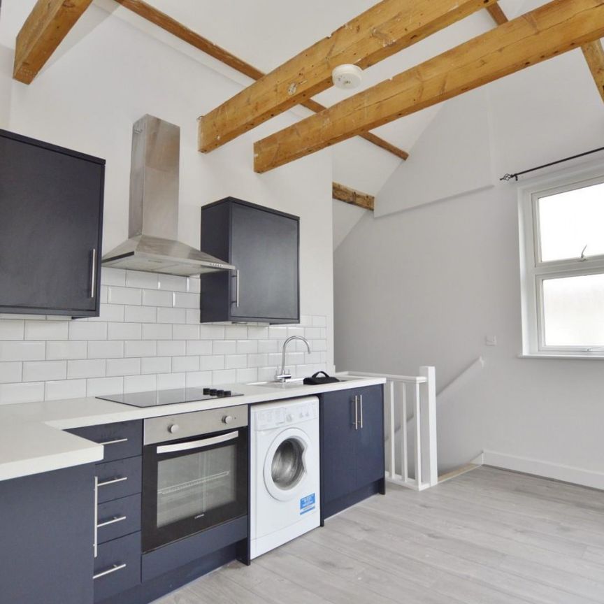 1 bedroom Flat To Let - Photo 1