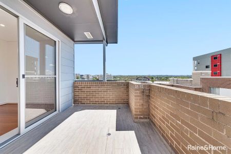 Apartment with 2 bedrooms, 2 bathrooms & parking for 1 car - Photo 2