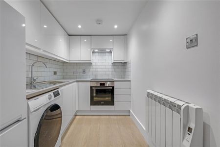 1 bedroom apartment to rent - Photo 2