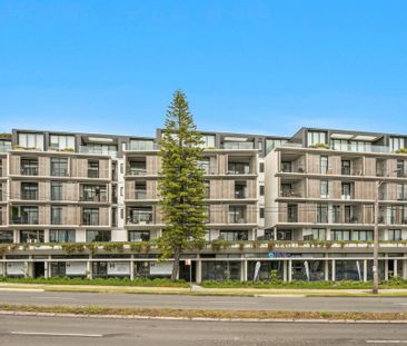 Luxury One Bedroom Apartment - Photo 3