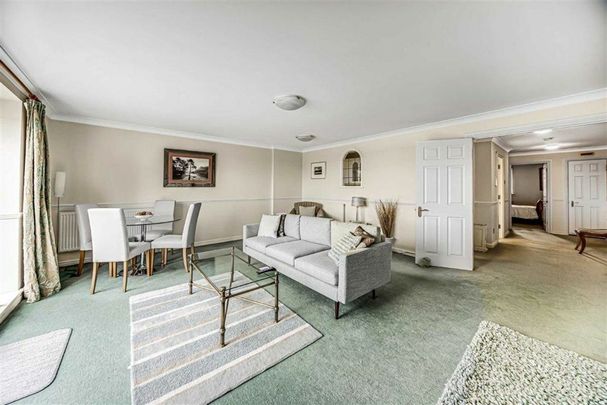 Narrow Street, Wapping, E14 - Photo 1