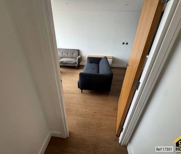 2 bed Flat in 9-10 Regent Square , London, WC1H 8HZ - Photo 3