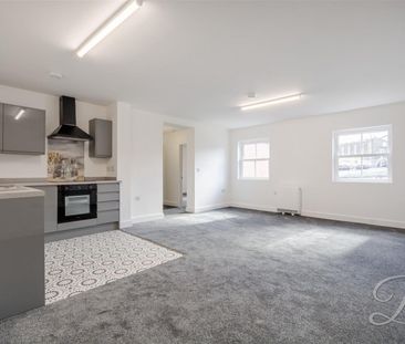 2 bedroom - Photo 2
