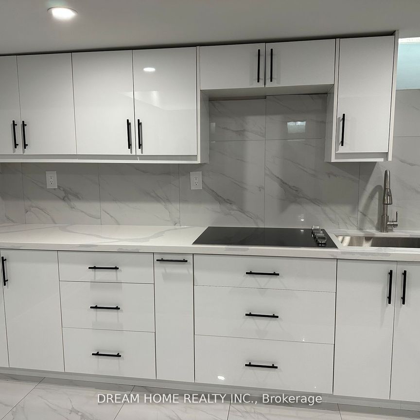 For Lease - 11 Argelia Crescent, Brampton, Ontario - Photo 1