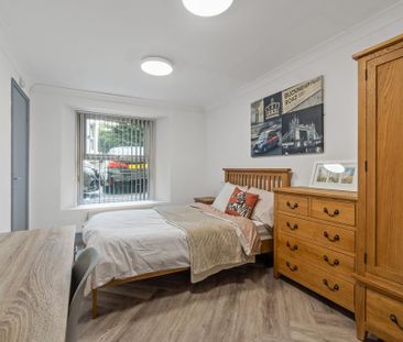 3 bedroom apartment to rent - Photo 2