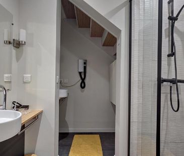 Charmante maison entièrement rénovée et meublée à seulement quelque... - Photo 1