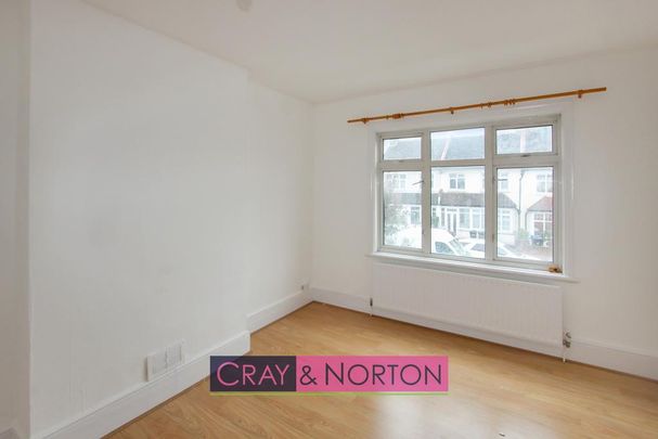 3 bedroom end of terrace house to rent - Photo 1