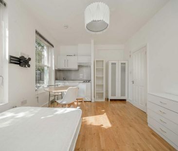 Studio to rent - Photo 3