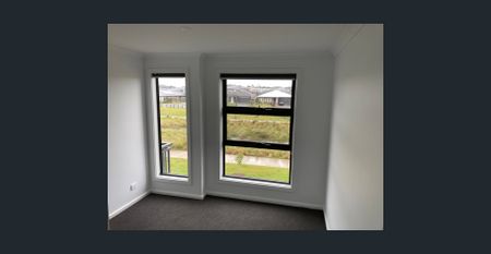 Experience Contemporary Living At Its Best - Three Bedroom Townhouse - Photo 2