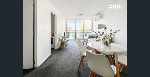 Unfurnished 2-Bedroom Apartment in the Heart of Southbank - Photo 1
