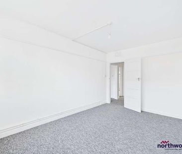 Roselands Avenue, Roselands, Eastbourne, BN22 - Photo 3