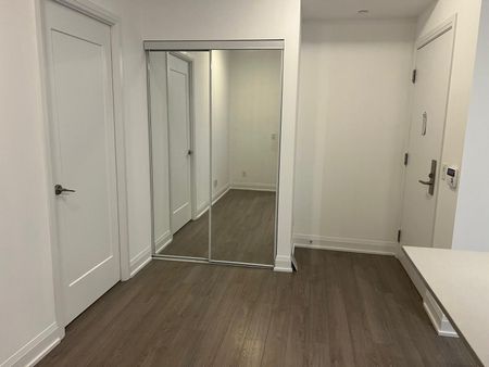 For Lease - 56 Annie Craig Drive Unit# 1511, Toronto, Ontario - Photo 3