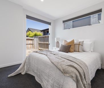 Modern Family Living - Papamoa Beach - Photo 6