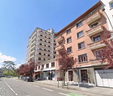 Location Appartement 3 pièces 71m² ANNECY 74000 - Photo 2