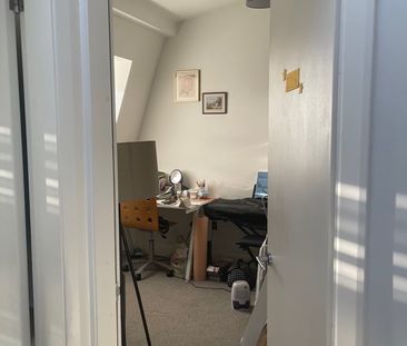 Room in a Shared Flat, Hornsey Road, N7 - Photo 3