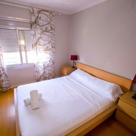 Carrer Sants Just i Pastor, Valencia, Valencian Community 46022 - Photo 2