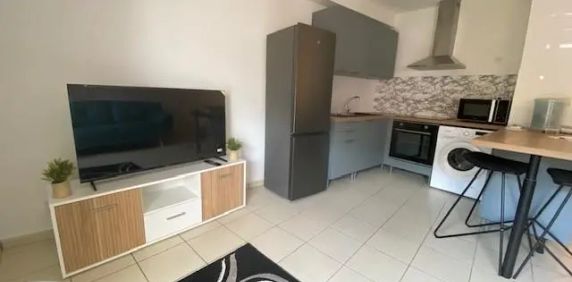 Appartement à louer 2 pièces 36m² - Photo 2