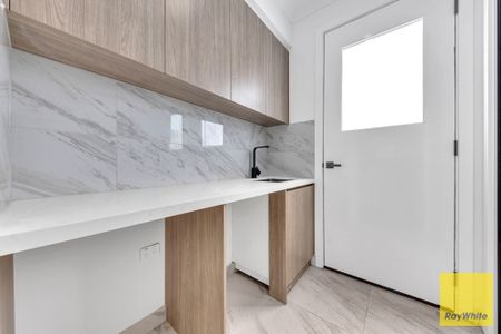 Luxury Upgrades, Unmatched Elegance - A Home That Inspires - Photo 3