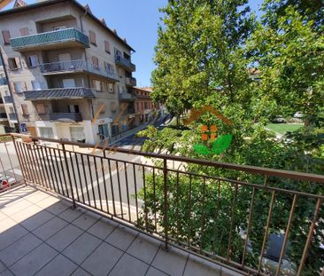Location Appartement 3 pièces 82m² LE PEAGE DE ROUSSILLON 38550 - Photo 5