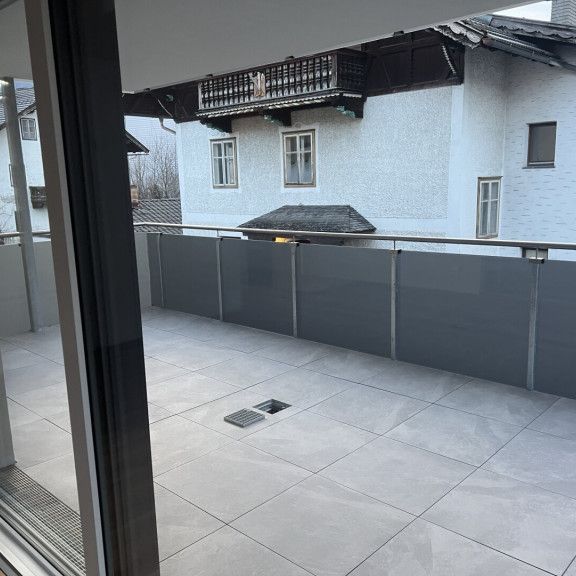 Neubau - Traumwohnung: Erstbezug mit 79m², Balkon, Garage & top Ausstattung in Wattens - Photo 1