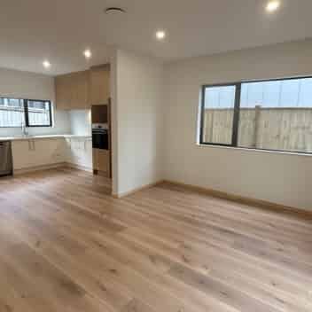 Mangere Bridge, 3 bedrooms - Photo 1