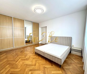 Pronájem bytu 3+1 89 m² - Fotografie 3