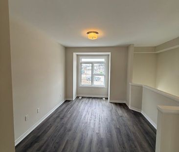 For Lease - 660 Colborne Street Unit# 145, Brantford, Ontario - Photo 5