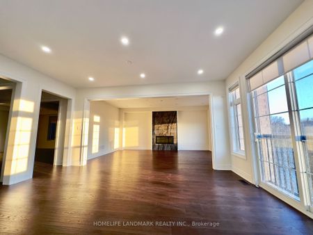 For Lease - 36 Upbound Court, East Gwillimbury, Ontario - Photo 3