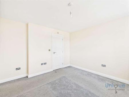 Marples Drive, Blackpool, FY4 - Photo 5