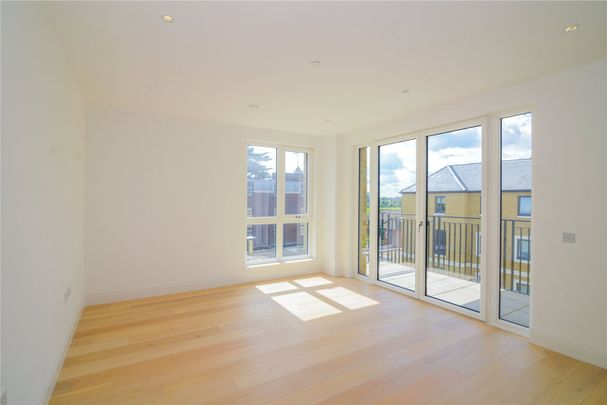 Broom Road, Teddington, TW11 - Photo 1