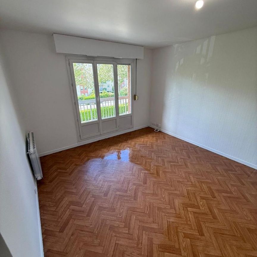 Location Appartement 3 pièces 65m² DECINES CHARPIEU 69150 - Photo 1