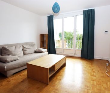 Location Appartement 2 pièces 56m² MONTREUIL 93100 - Photo 2