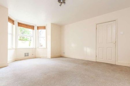 Town Centre, BN21 - Photo 2