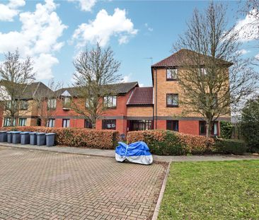 Burgess Place, Martlesham Heath, Ipswich, Suffolk, IP5 3QZ - Photo 1