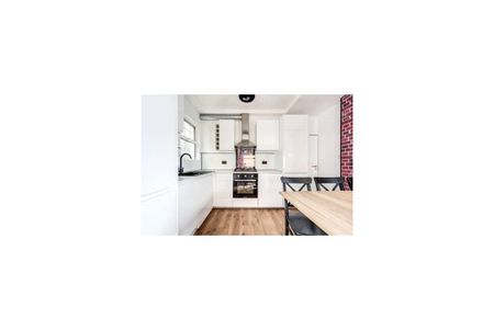 Tamworth Street, London SW6 - Photo 4