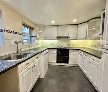 2 bedroom semi-detached house to rent - Photo 6